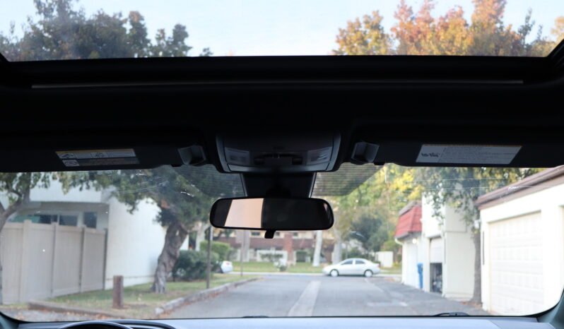 
								Toyota Rav4 Hybrid SE full									