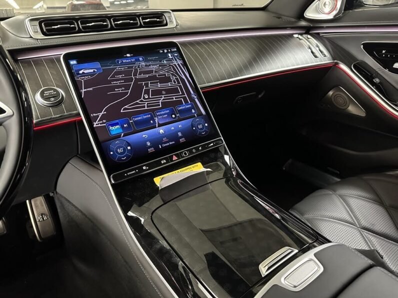 
								2024 Mercedes-Benz S-Class Maybach S 680 4MATIC full									