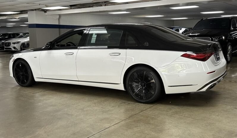 
								2024 Mercedes-Benz S-Class Maybach S 680 4MATIC full									