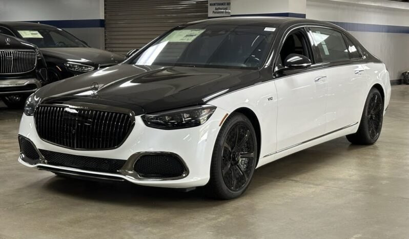 
								2024 Mercedes-Benz S-Class Maybach S 680 4MATIC full									