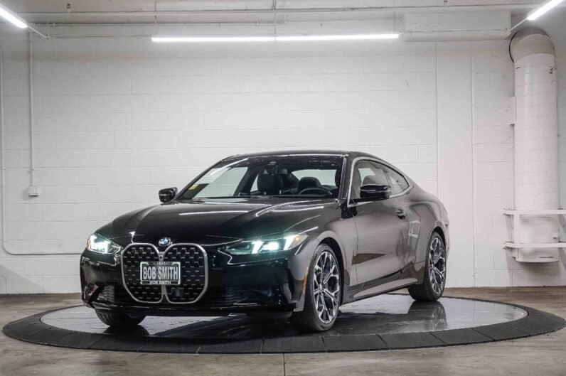 
								2023 BMW 3 Series SPORT full									