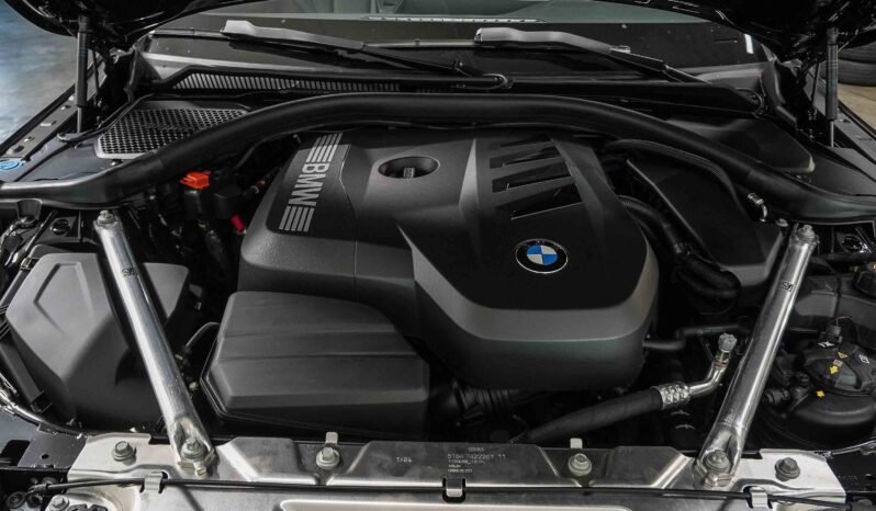 
								2023 BMW 3 Series SPORT full									