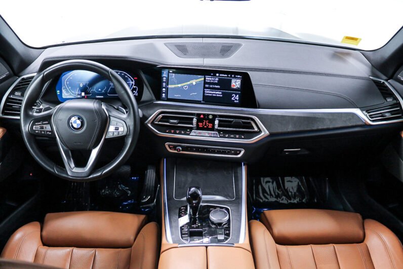 
								2022 BMW X5 xDrive45e With Navigation & AWD full									