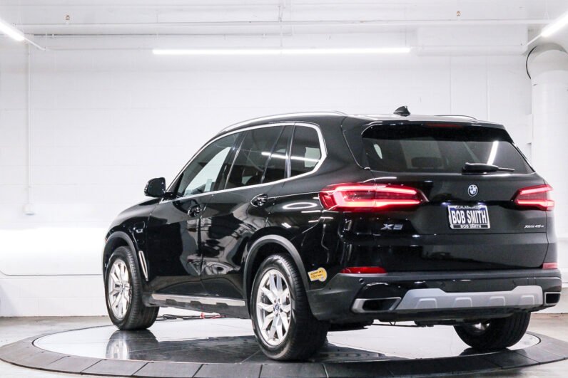 
								2022 BMW X5 xDrive45e With Navigation & AWD full									